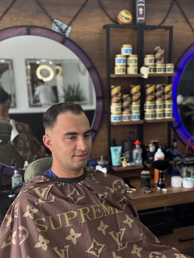 Haircut and grooming at Kings Barbers, Great Yarmouth