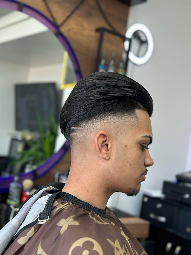 Haircut and grooming at Kings Barbers, Great Yarmouth