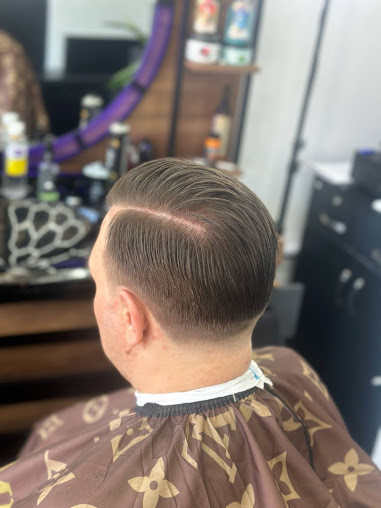 Haircut and grooming at Kings Barbers, Great Yarmouth