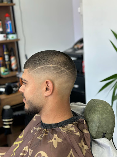 Haircut and grooming at Kings Barbers, Great Yarmouth