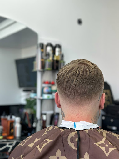 Haircut and grooming at Kings Barbers, Great Yarmouth