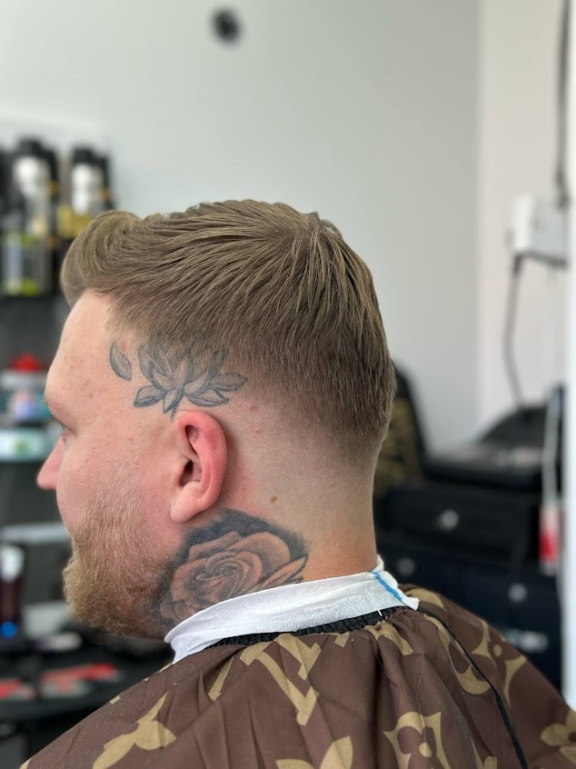 Haircut and grooming at Kings Barbers, Great Yarmouth