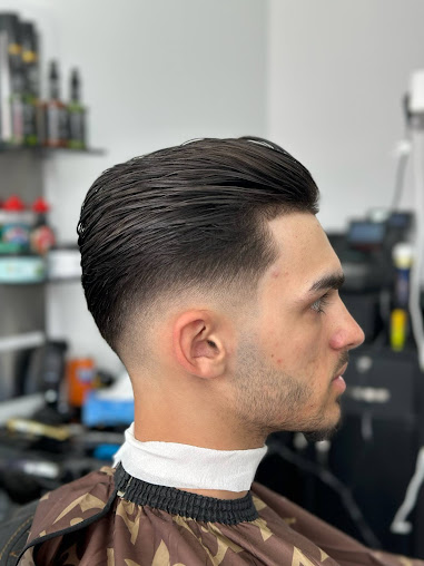 Haircut and grooming at Kings Barbers, Great Yarmouth