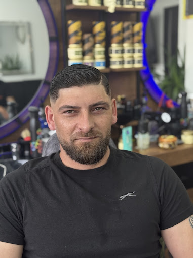 Haircut and grooming at Kings Barbers, Great Yarmouth