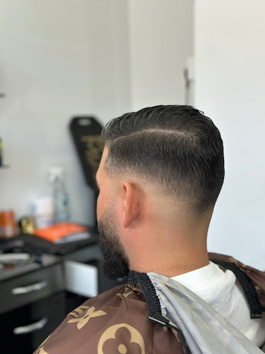 Haircut and grooming at Kings Barbers, Great Yarmouth